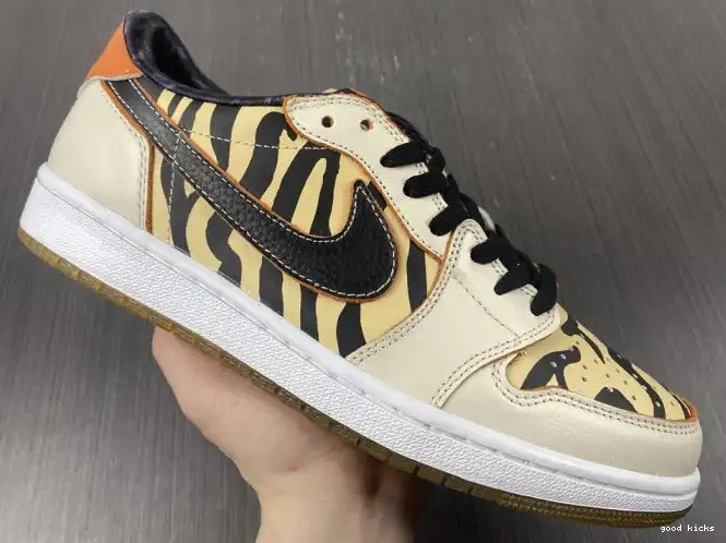 Rep Tiger OG the DH6932-100 of Year Jordan Air Low 1 0509
